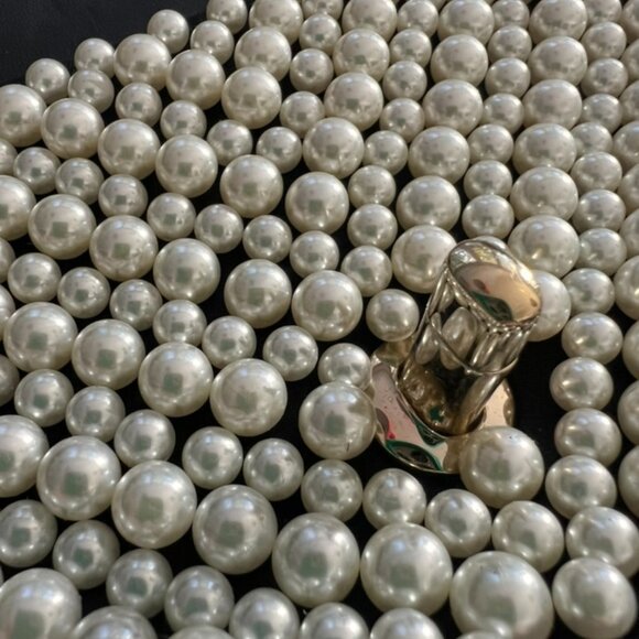 Chanel timeless classique pearl leather handbag - Picture 7 of 12